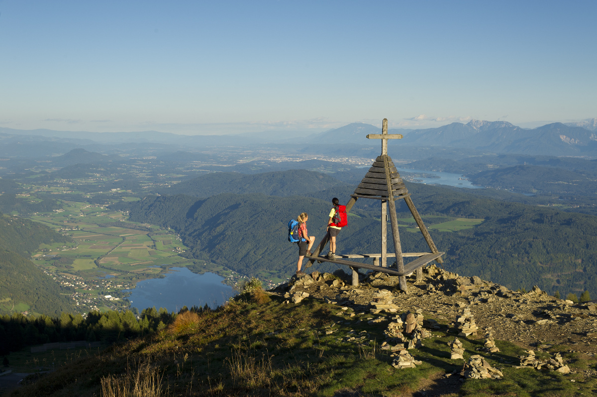 Wandern auf der Gerlitzen Alpe.