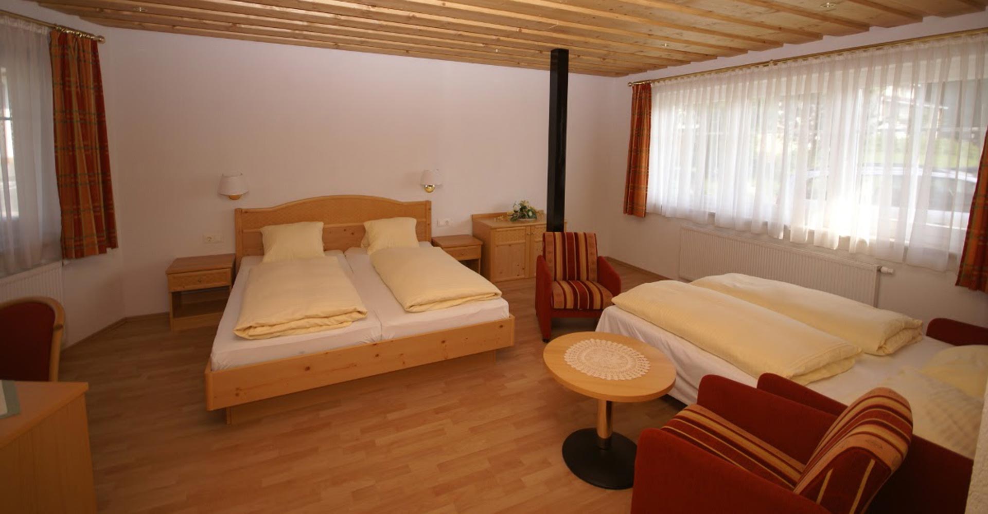 Die Ferienwohnung im Erdgeschoß der Familienpension Rasch.